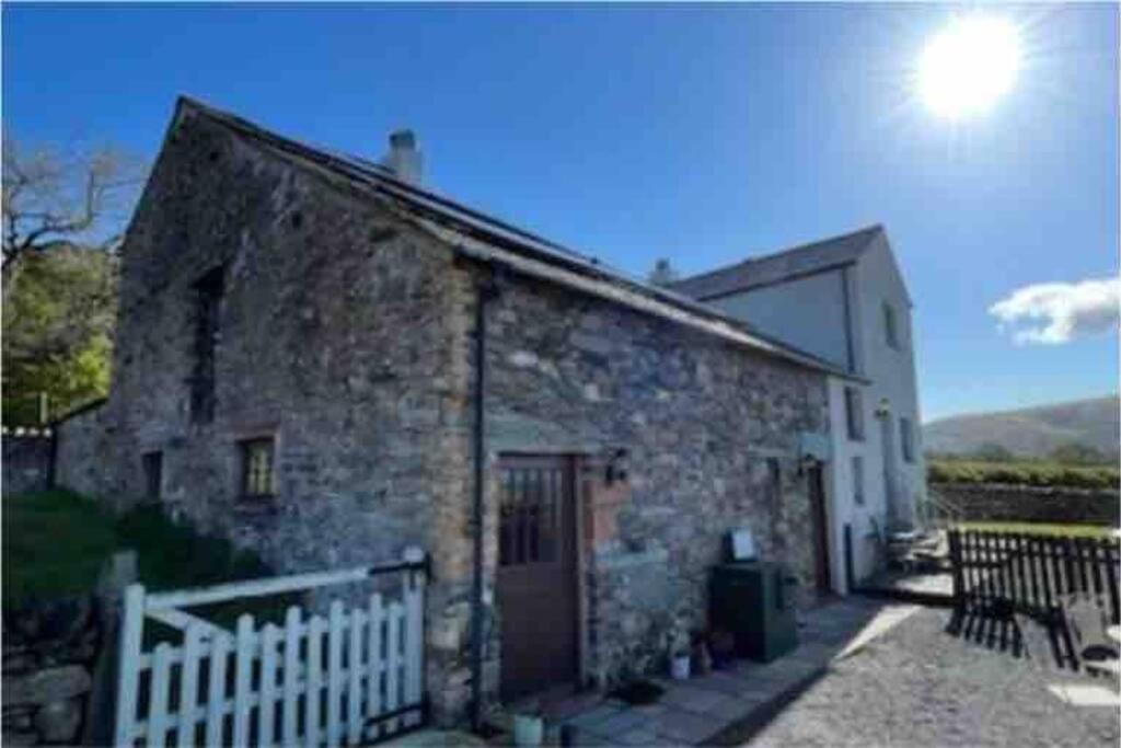 The Hayloft. Entire Barn Conversion Near Keswick Applethwaite